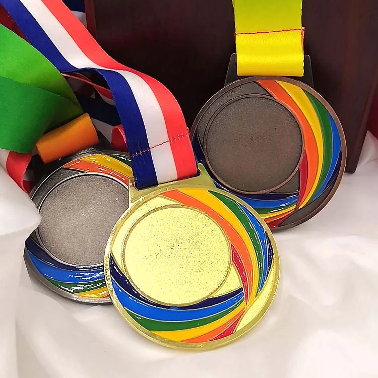 Nueva medalla de Metal de Color, insignias de recuerdo, medalla de oro en blanco con buena cinta, deportes escolares, impresión gratuita de Metal