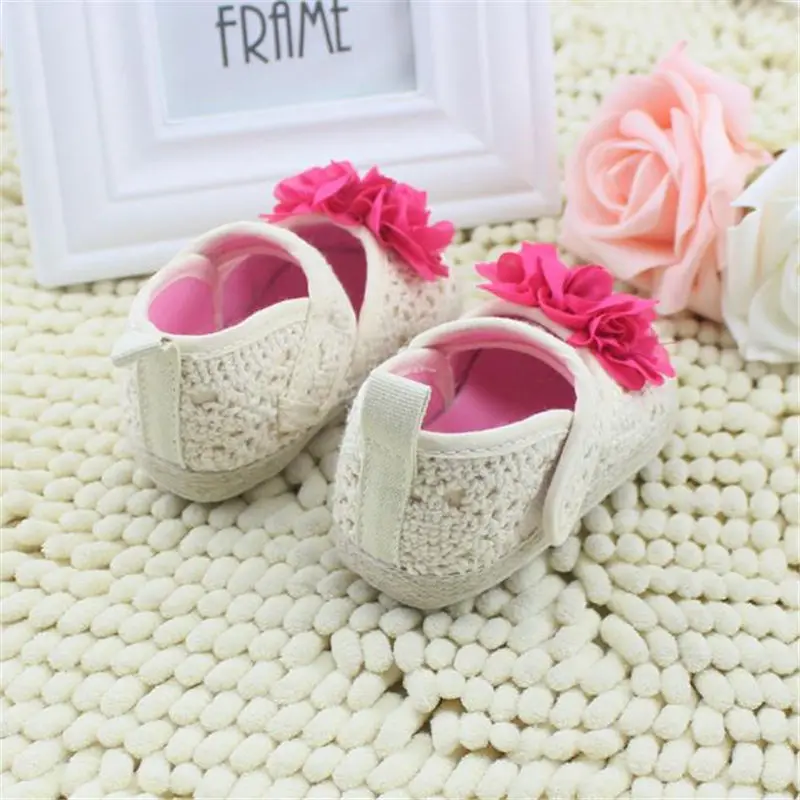 Новинка 2017 года модная кружевная обувь для маленьких девочек на мягкой подошве