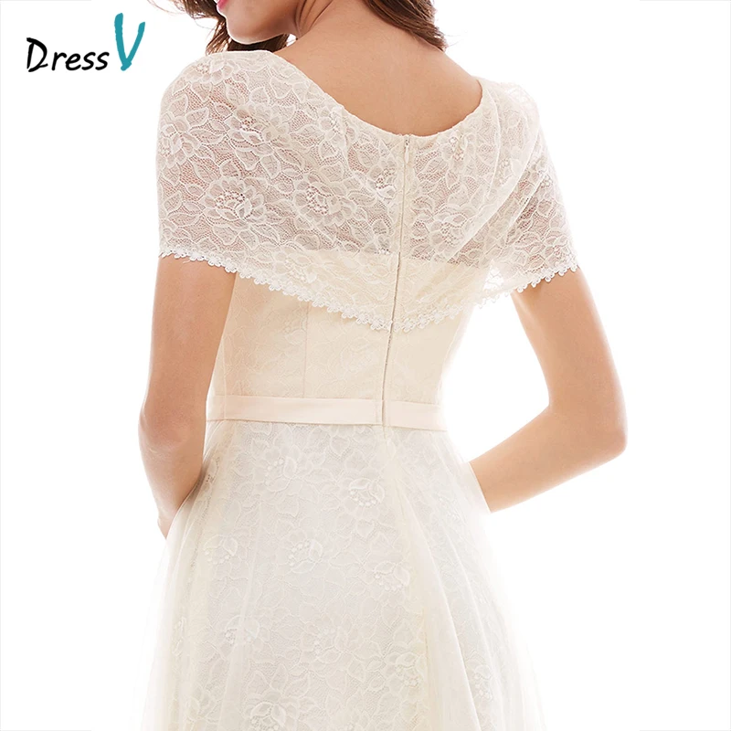 Длинное вечернее платье цвета шампанского недорогое с глубоким вырезом