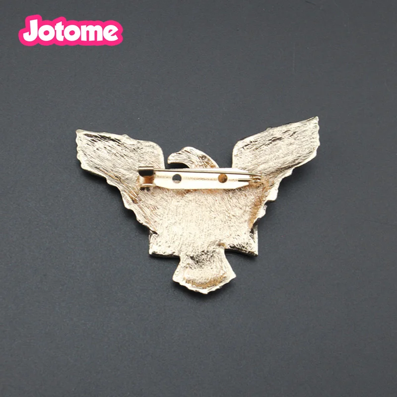 Оптовая продажа модная позолоченная Брошь со стразами американский