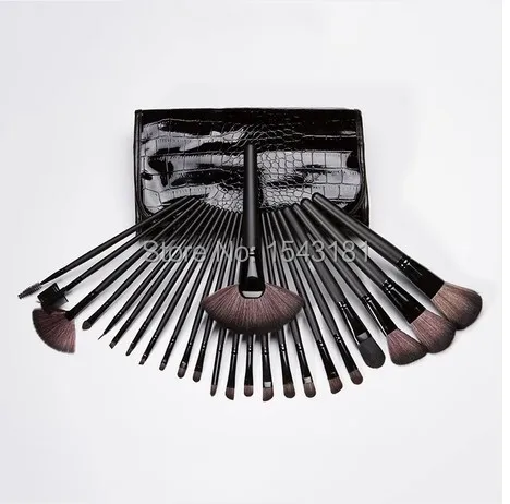 Набор профессиональных косметических кистей для растушевки подводки кабуки 24