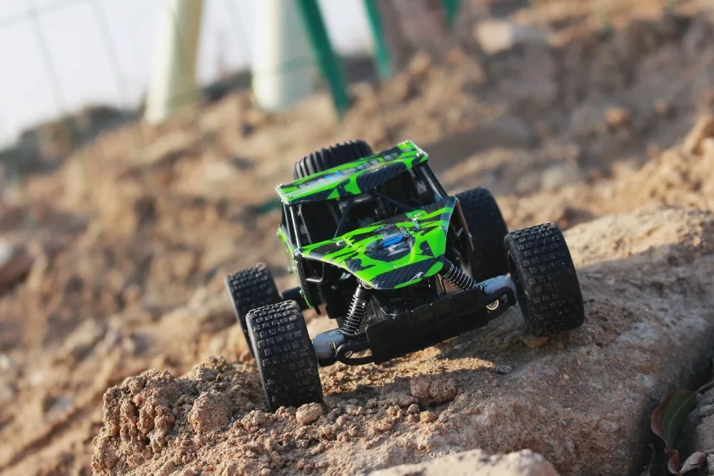 Радиоуправляемые машинки 1:18 Bigfoot машинка 2,4G с дистанционным управлением, электрическая модель внедорожника, игрушка RC drift, 700mah батарея, автомобиль, игрушки, подарок