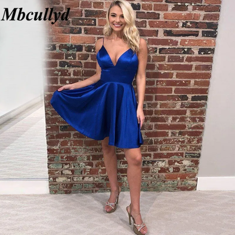 Mbcullyd Королевское синее атласное короткое платье подружки невесты с v образным