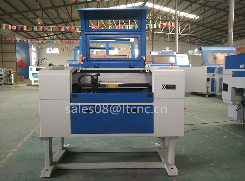Горячая Распродажа Цзинань 6040 3d акрил ткань станок для лазерной резки co2 cnc