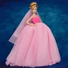 2 шт. = 1 шт., розовое платье ручной работы для свадебной вечеринки, эластичная юбка для невесты + 1 кружевная вуаль, Одежда для кукол Барби
