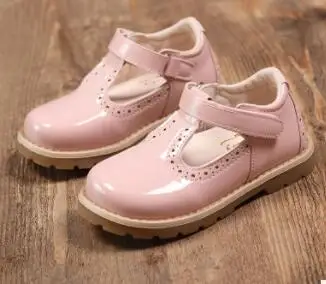 pink Новинка года; детская обувь для маленьких девочек; сезон лето-весна; обувь для принцессы сандалии для девочек из лакированной кожи; тонкие туфли Martin в английском стиле - Цвет: pink