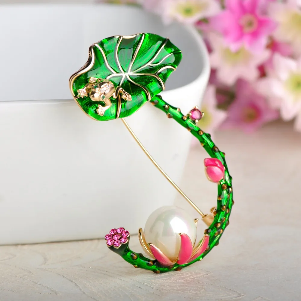 Броши Funmor в форме лягушки с зелеными листьями лотоса яркие эмалированные