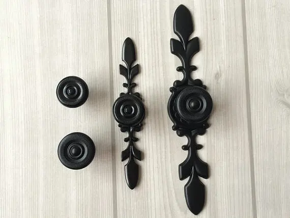 Черная ручка для выдвижного ящика ручки кухонного шкафа дверей мебели в стиле