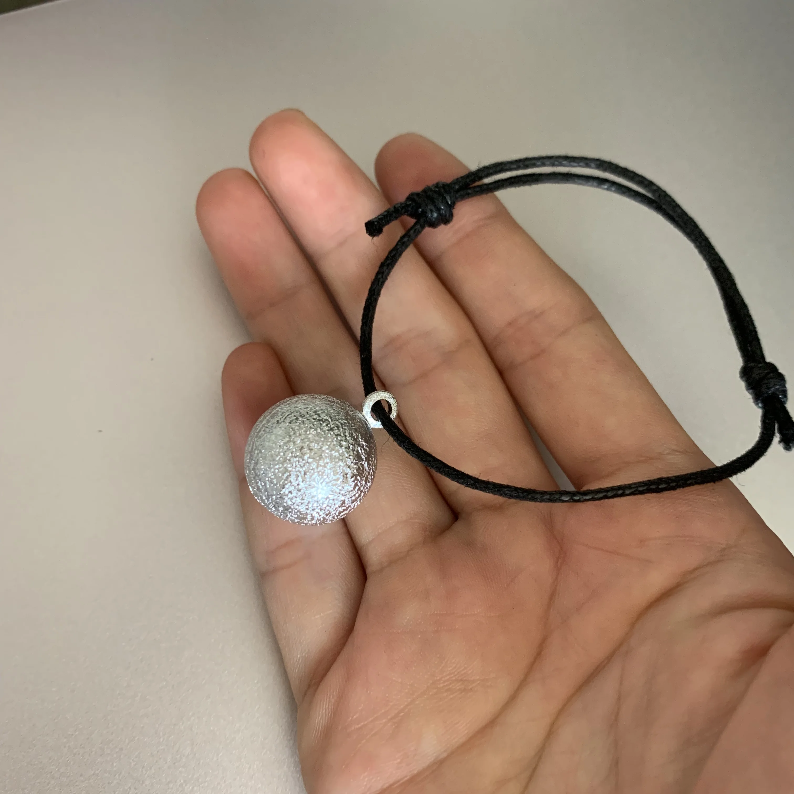 Whoesale babybell пение bola полностью закрытое уплотнение мяч колокольчик Шарм мама и ребенок Воск Веревка регулируемые браслеты