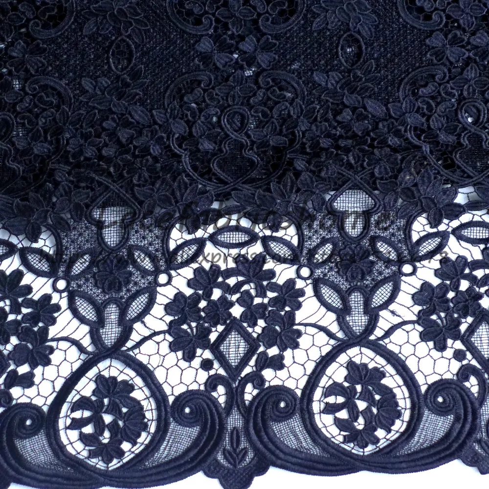 Кружевная черная ткань с вышивкой 120 см | Дом и сад