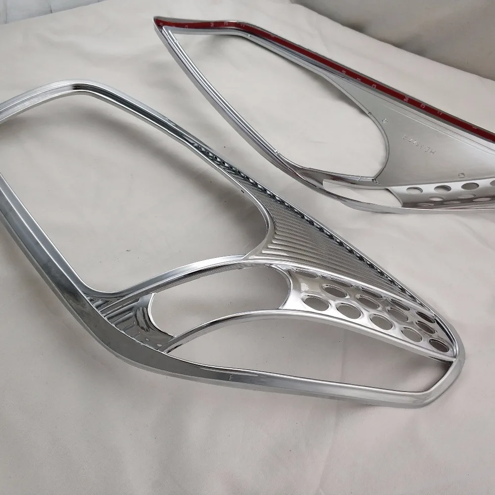 

2Pcs ABS Chrome Head light Cover Trim For Toyota XA20 RAV4 2000-2005 Head Lamps Shell Frame Decoration
