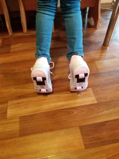 Heelys, новинка, USB зарядка, светодиодный, цветные, детские, модные кроссовки, обувь для катания на роликах, обувь для мальчиков и девочек, 21 цвет