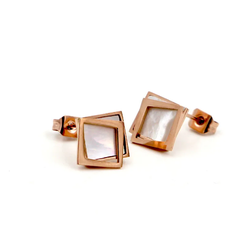 

YUN RUO Fashion Black Rhombus Stud Earring Woman Rose Gold Color Titanium Steel Jewelry Girl Birthday Gift No Fade Free Shipping