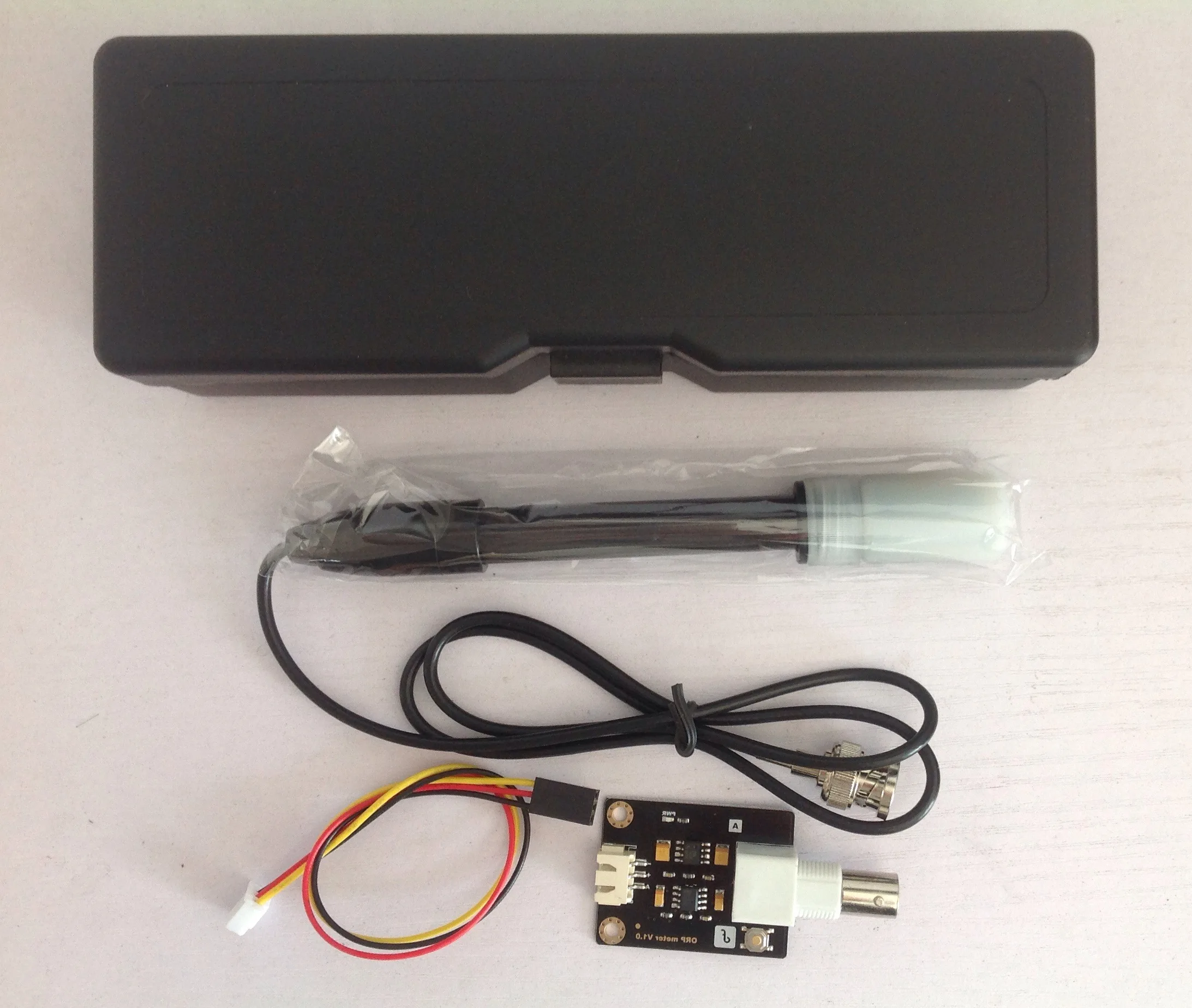 

SEN0165 гравитационная серия аналоговый ОРП метр окислительный потенциометр Обнаружение качества воды