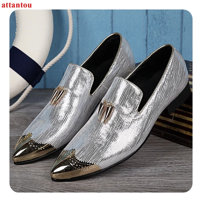 Hot Sale Metal Pointed Toe Men Dress Shoes Silver Leather Shoes Luxury Male Casual Shoes Slip-on Man Office Feast Formal Shoes