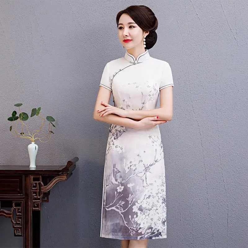 Женские летние короткие Cheongsam моды китайский стиль полиэстер платье по колено Qipao Тонкий платья для вечеринок Леди Vestido S-3XL - Цвет: 19015
