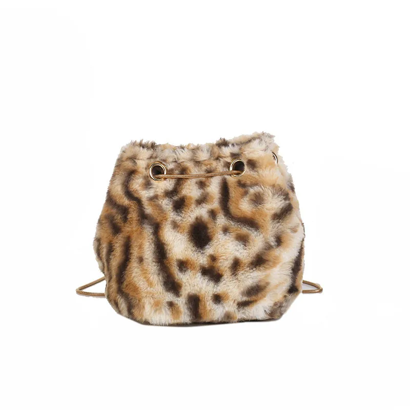 Новые модные маленькие зимние сумки через плечо из искусственного меха