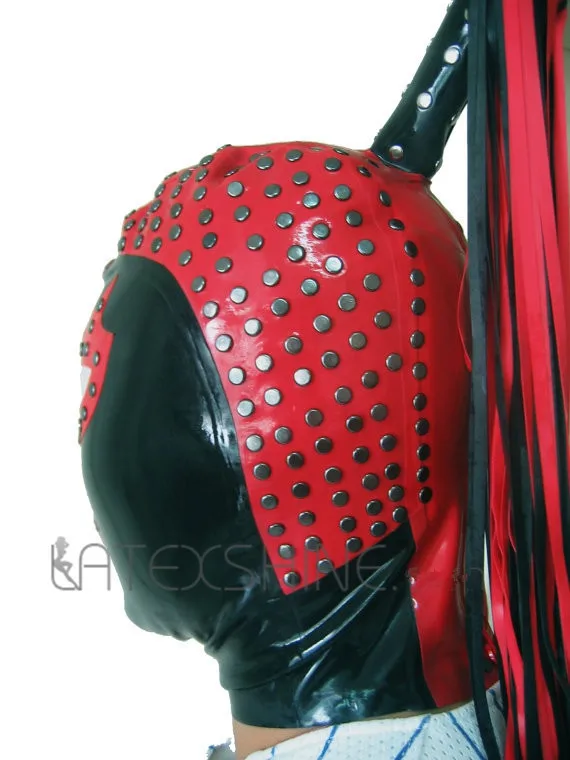 Маска с капюшоном из латекса черного и красного цвета Женская Ручная работа