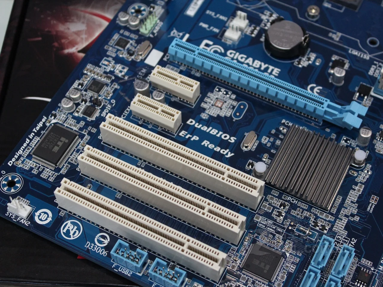 LGA 1155 для Intel DDR3 Gigabyte GA-P61-S3 материнская плата 16 Гб H61 P61 S3 настольная системная плата PCI-E 3,0 P61-S3 б/у