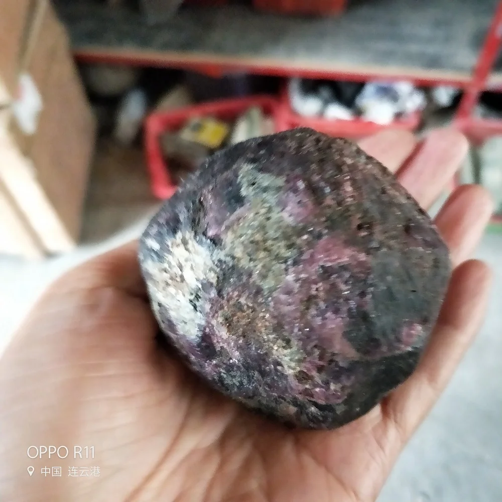 350 400 г натуральный кристаллический камень гранат крупные частицы минеральный