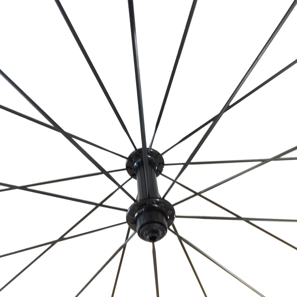 Ультра легкий 38 мм Глубокий карбоновый клинчер набор колес с шинами камерой