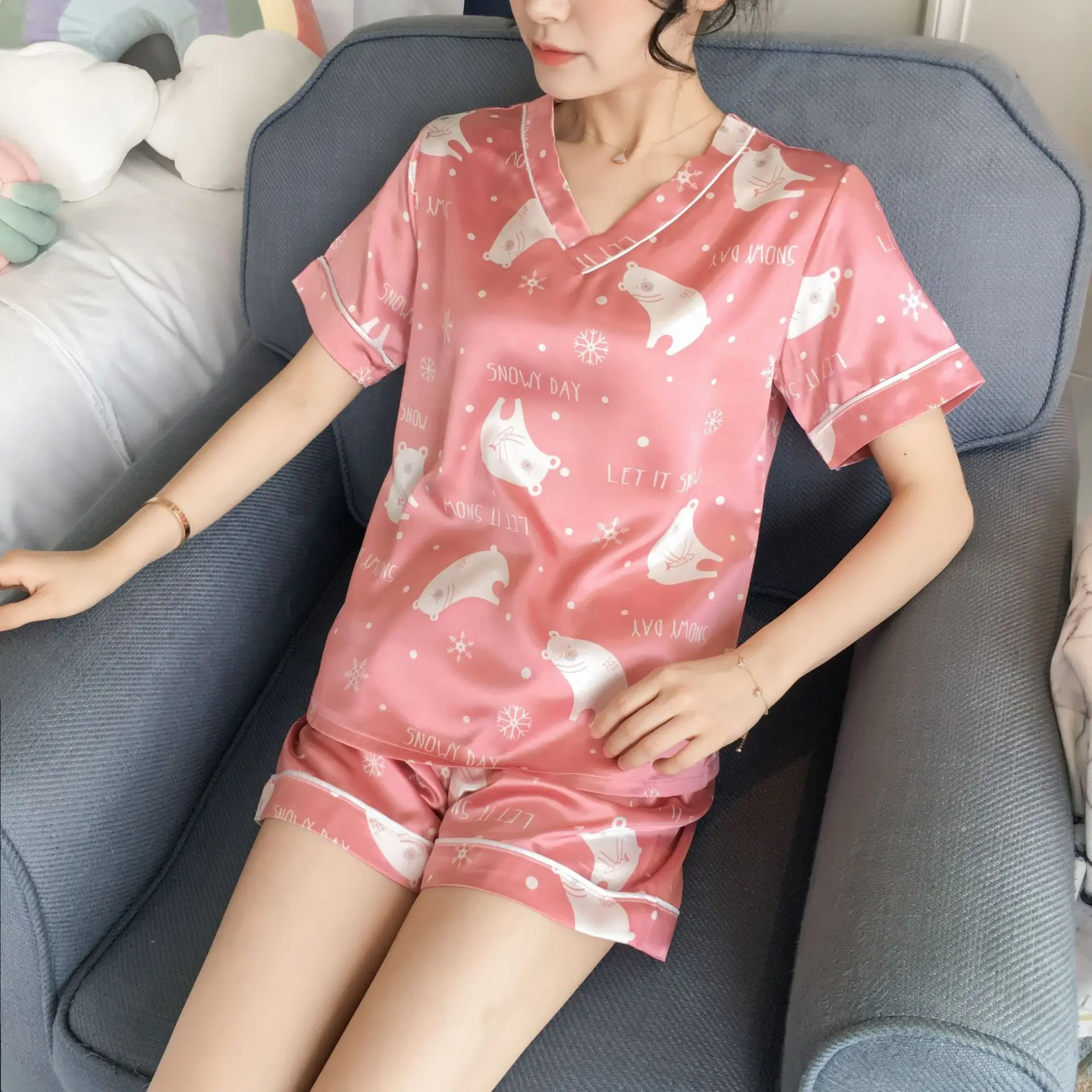 Pajama girls summer ice silk short sleeves two pieces of suit Korean fresh sweet lovely students thin silk home clothes