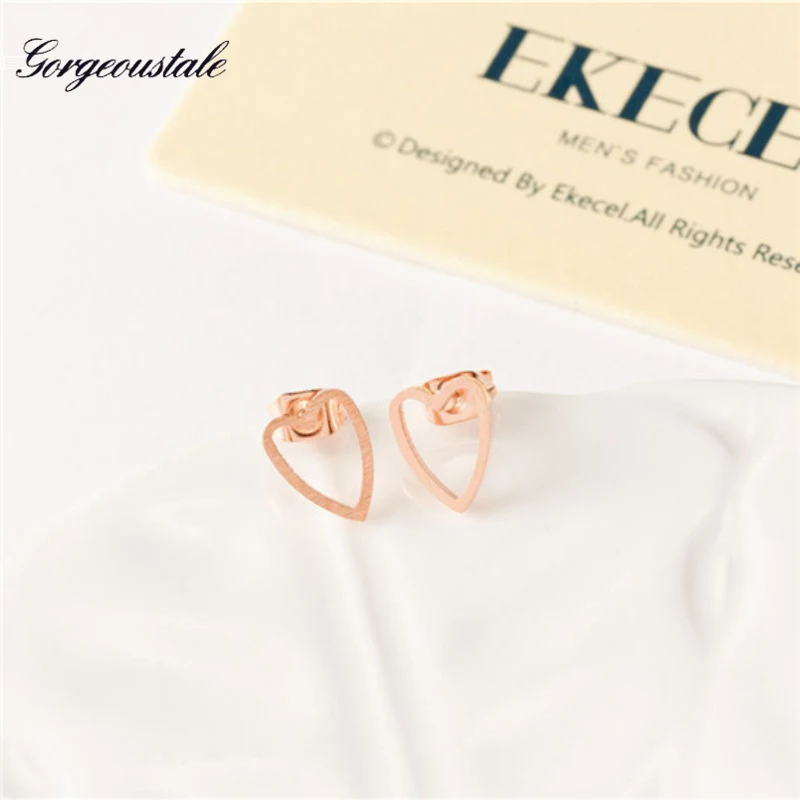 

Gold Color Love Heart Stud Earrings Women Fashion Jewelry Brincos Stainless Steel Earring Boucle D'oreille Femme Girlfriend