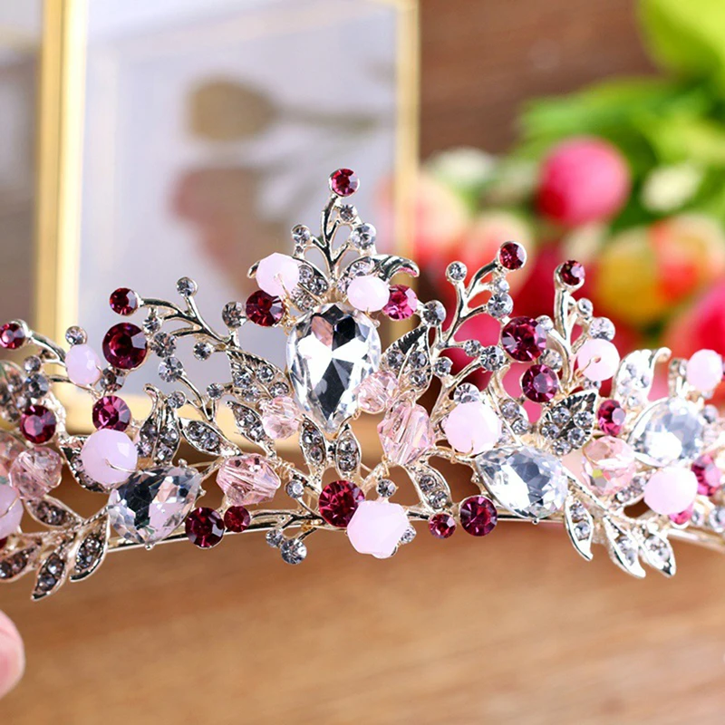 Головная повязка для невесты ручной работы с кристаллами и стразами корона