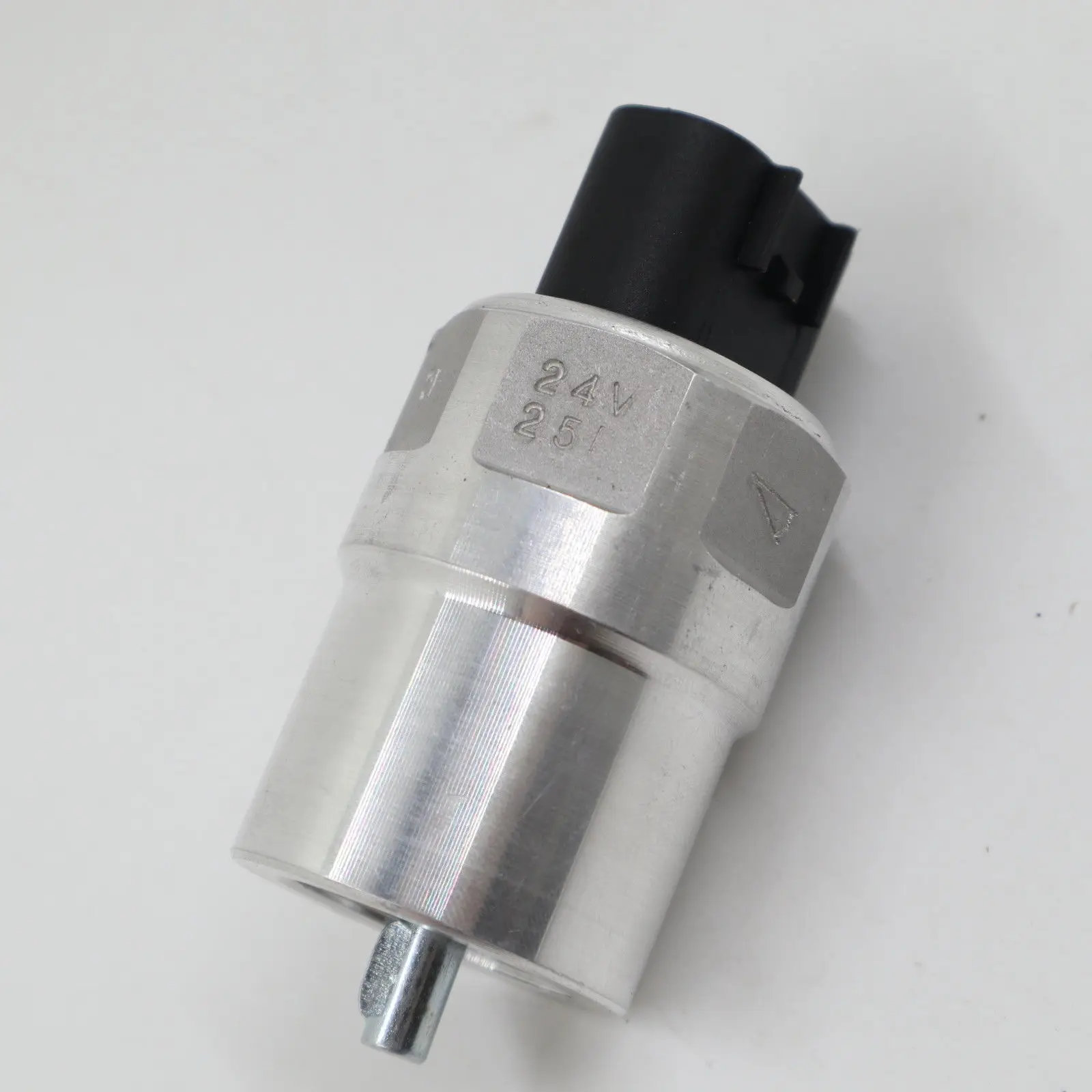 Brand New MR750084 Speed Sensor | Автомобили и мотоциклы