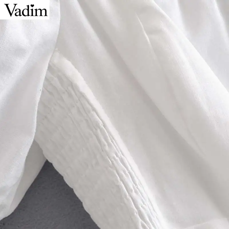 Женское мини-платье Vadim однотонное белое плиссированное платье с квадратным
