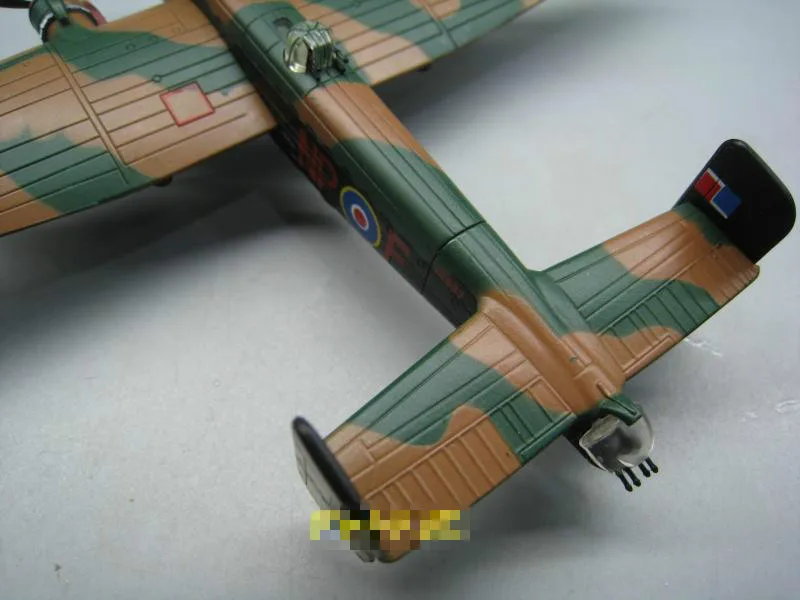 AMER 1/144 масштаб королевская воздушная сила 1944 Handley Page Halifax тяжелый бомбер литой металлический самолет модель игрушка для коллекции, подарок, дети