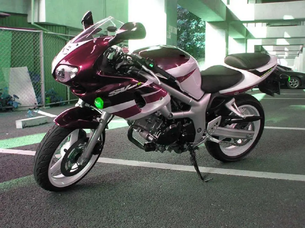 No. 21 Wine red Обтекатель для SUZUKI SV650S SV400S SV1000S 98 99 00 01 02 29HM. 5 Lucky Strike SV 650 S 400 S 1000 S SV400 S 1998 1999 2000 2001 2002 - Color: No. 21 Wine red