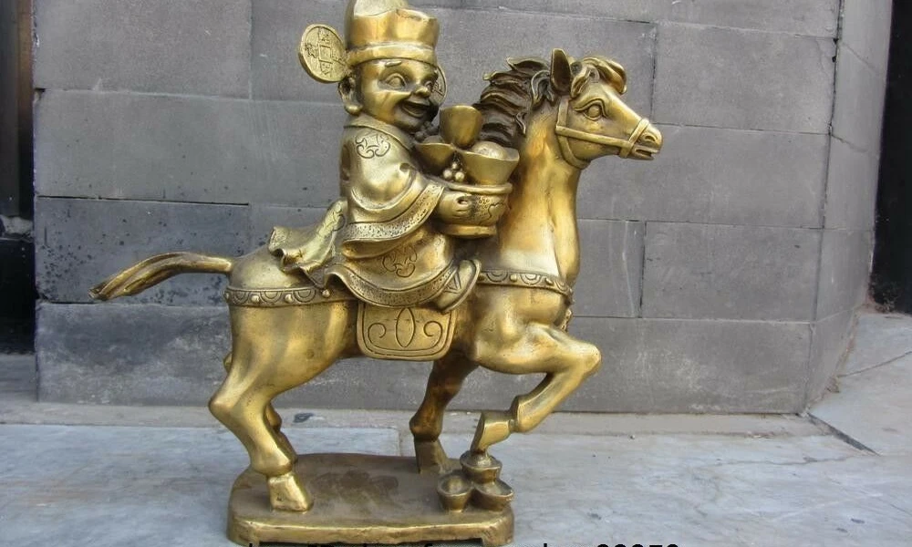 

Folk Fane Brass Copper Feng Shui Lucky God of wealth Ride YuanBao Horse Statue
