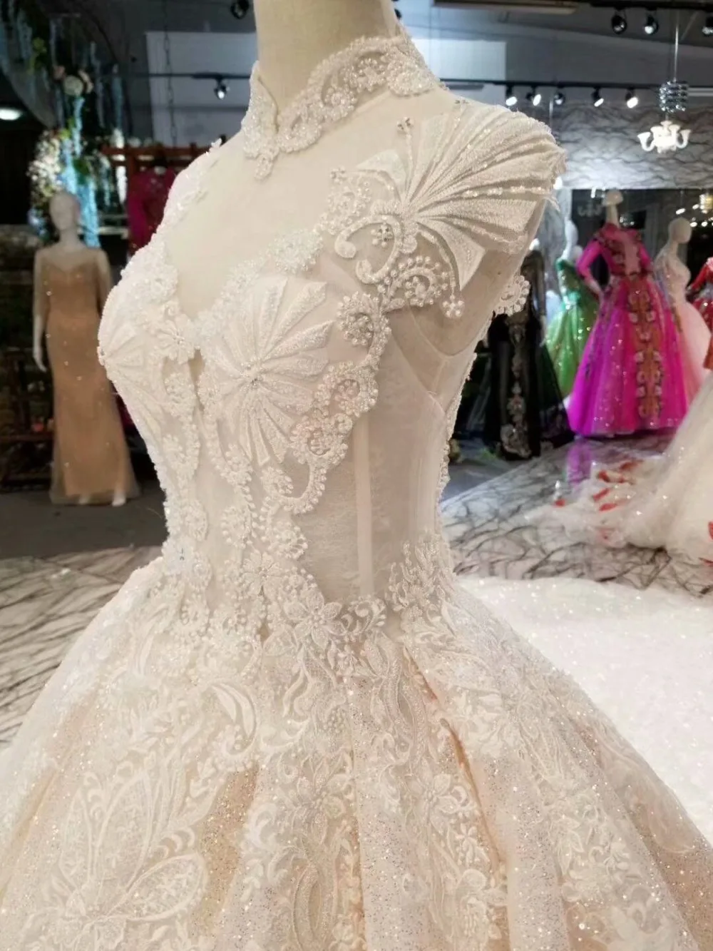H&ampS BRIDAL Ivory high neck wedding dress ball gown shinny dresses long bride vestido de novia | Свадьбы и торжества