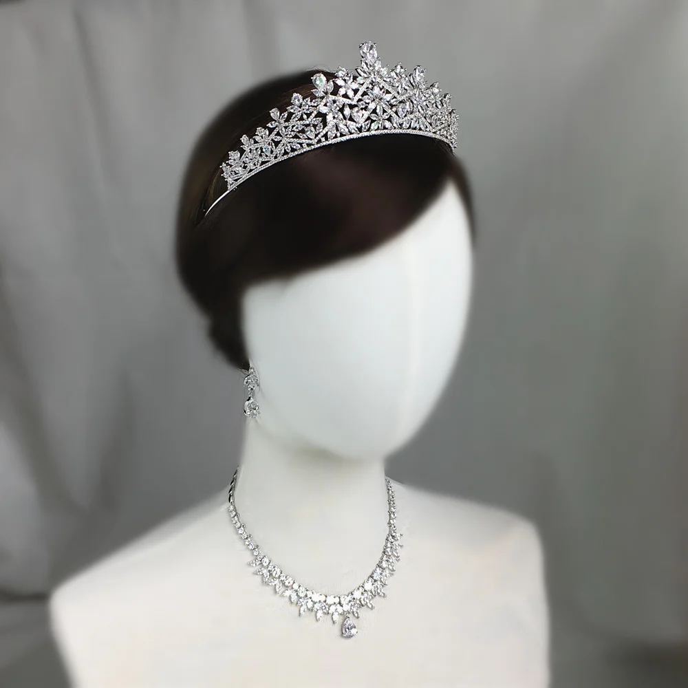 

Cubic Zircon Wedding Crown Set Zirconia Tiara CZ Diadema Tiaras And Crowns Bridal Hair Accessories Couronne De Mariage WIGO1327