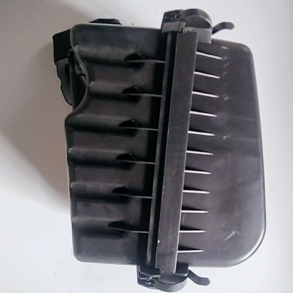 Автозапчасти для автомобилей и мотоциклов воздушные фильтры oe номер 1109100U7020 JAC J5 J4