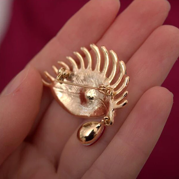 VEYO Классические хрустальные броши-капли для женщин Стразы глаз модная брошь |