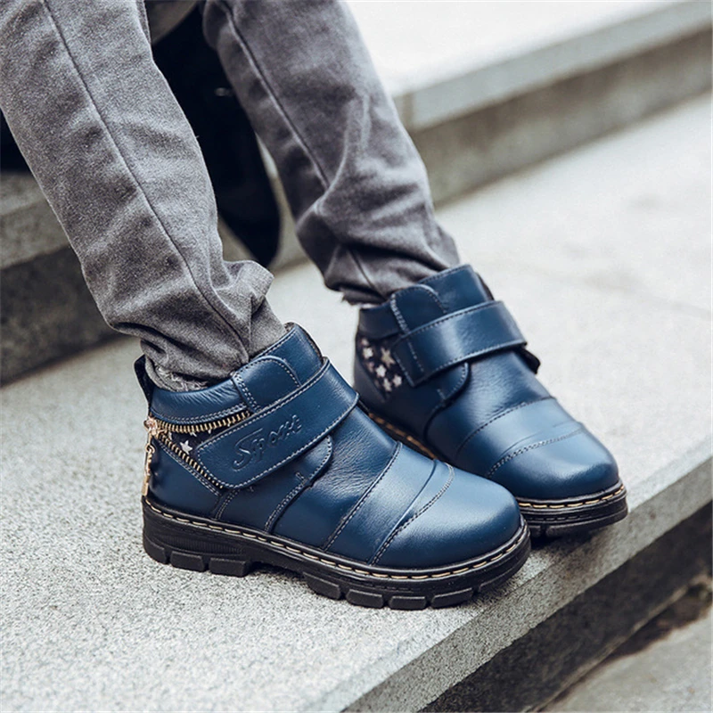 Детские кожаные ботинки на липучке удобная обувь толстой плоской подошве с