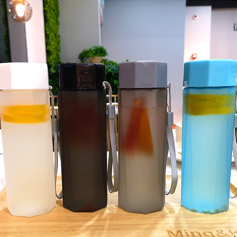 

2019 New Fashion Water Bottle Polygon Shape With Lid Plastic Sport Portable Kids Unbreakable Kettle BPA Free