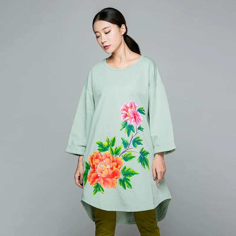 Новинка 2017 осенняя Женская Асимметричная длинная футболка с пионами в китайском