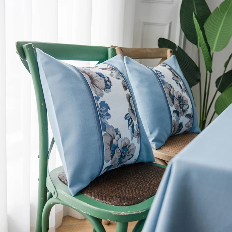 Классическая декоративная скатерть с вышивкой синяя плотная прямоугольная для