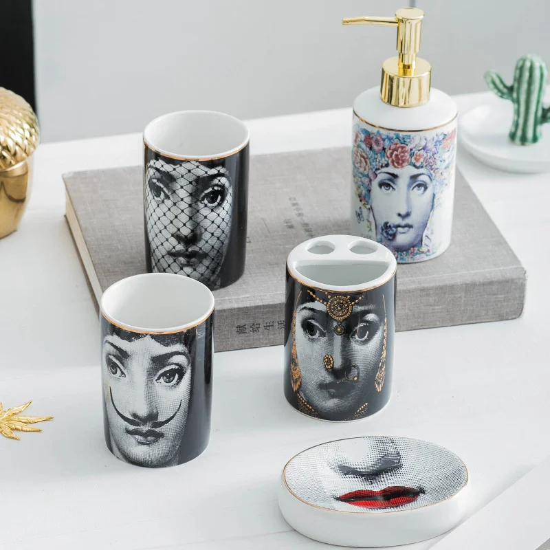 Милан Стиль Fornasetti Зубная щётка стаканы мыльница Ванна бутылка шампуня Благородный Золотой Край Ванная комната поставки бар отеля Применение