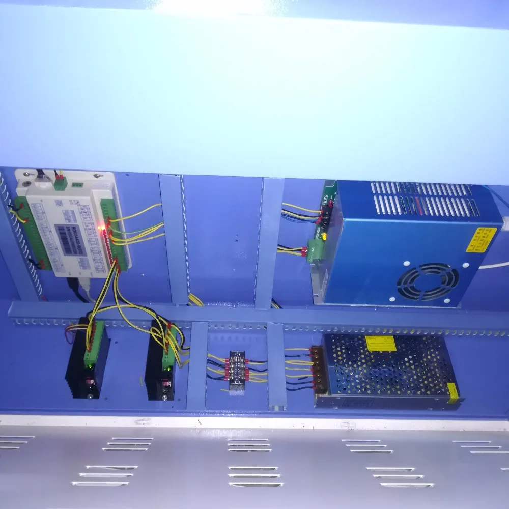 Reci 100W 6090 лазерный гравировальный станок/лазерный режущий станок с рельсовым