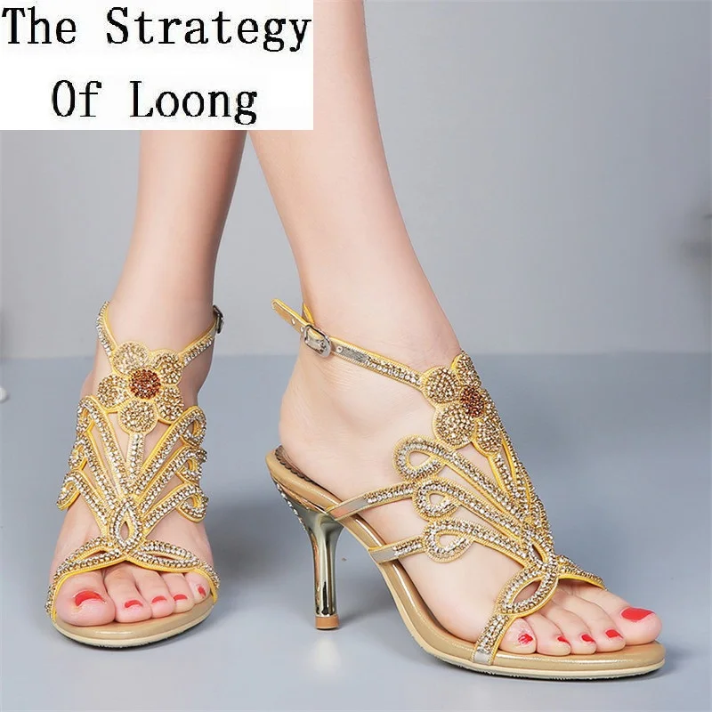 Женские босоножки из натуральной кожи с открытым носком и кристаллами летняя