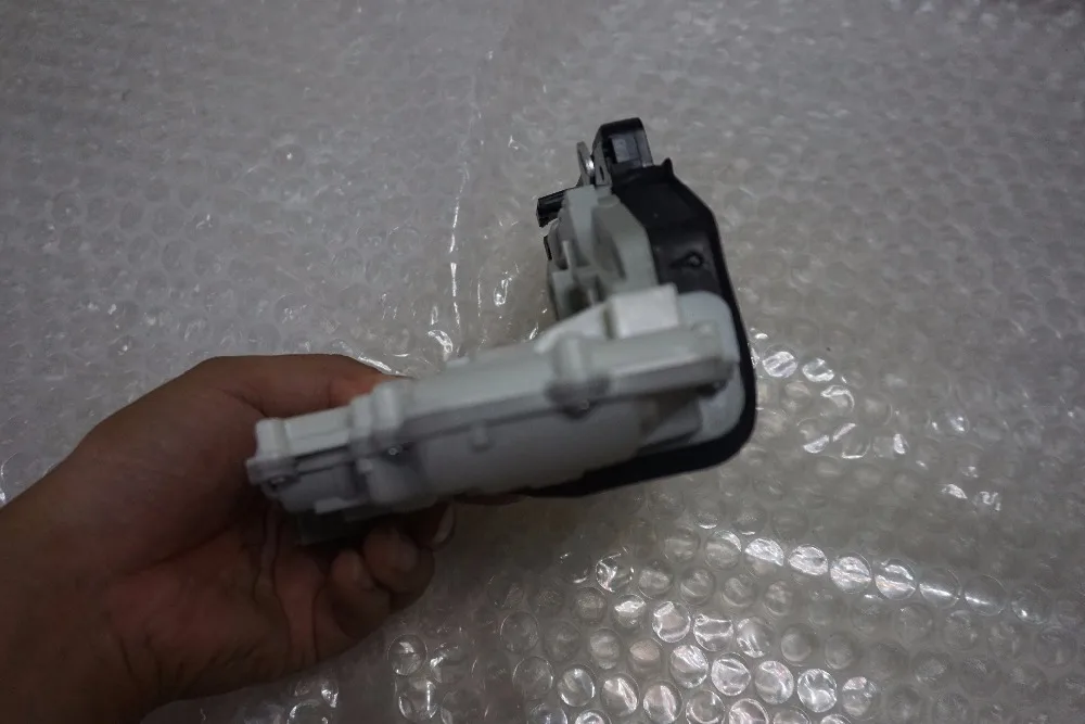 Бесплатная доставка для vw passat Audi q3 q5 q7 A4 B8 b6 skoda Superb SEAT Ibiza замок задней правой двери