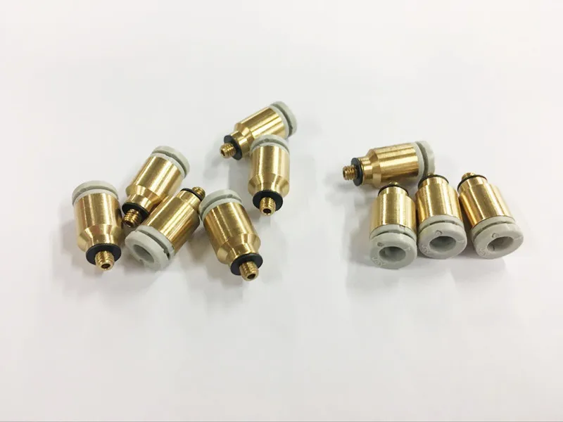 Быстроразъемные фитинги PC 4M5 наружный диаметр 4 мм/наружный M5 черный