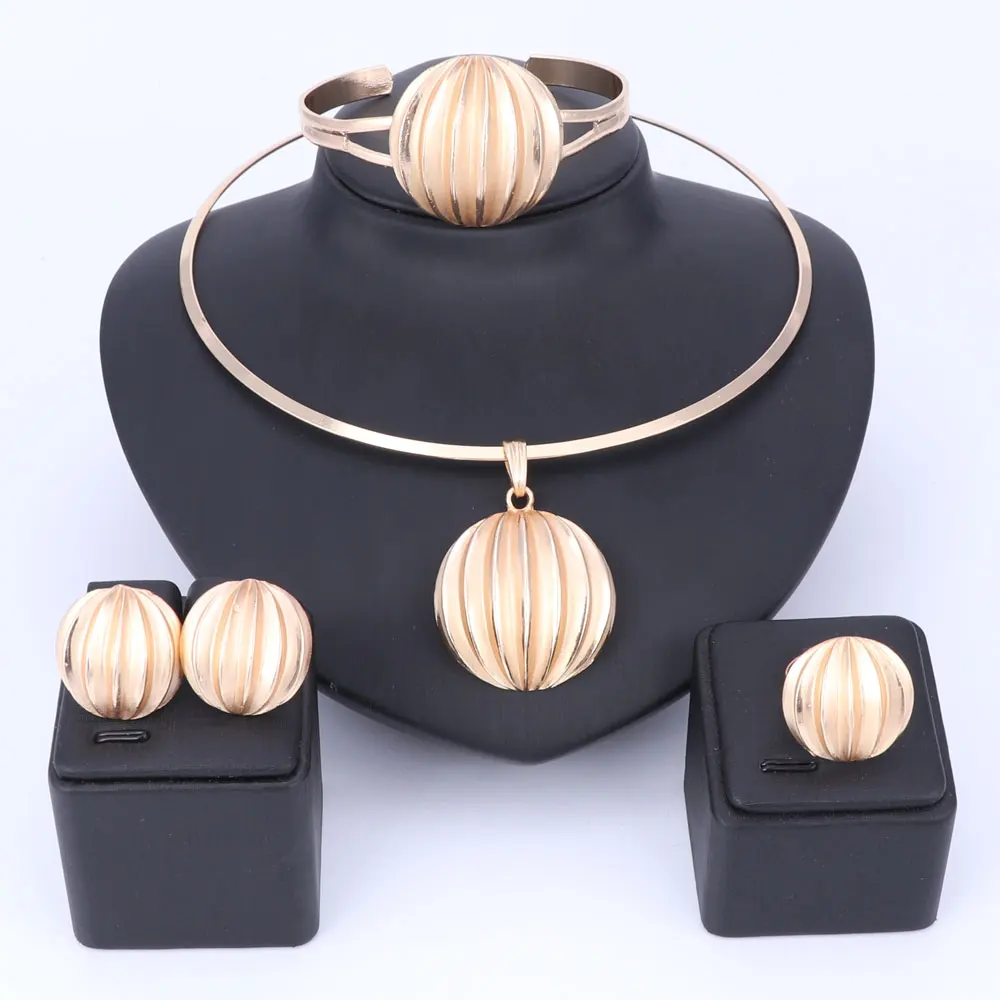 

Africa Gold Color Jewelry Sets for Women Necklace Earring Bracelet Ring Set Trendy Style Dubai Nigerian Wedding Engagement