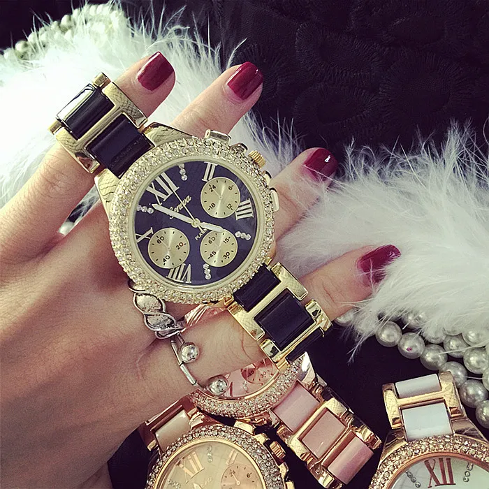 Женские кварцевые часы три ряда стразы Женева римские цифры гламурный ободок