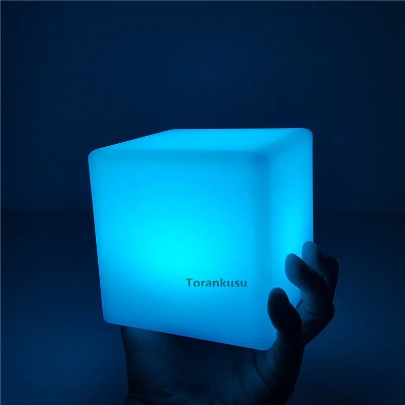Фигурки героев Tesseract со светодиодный светкой 10x10 см|Игровые фигурки и