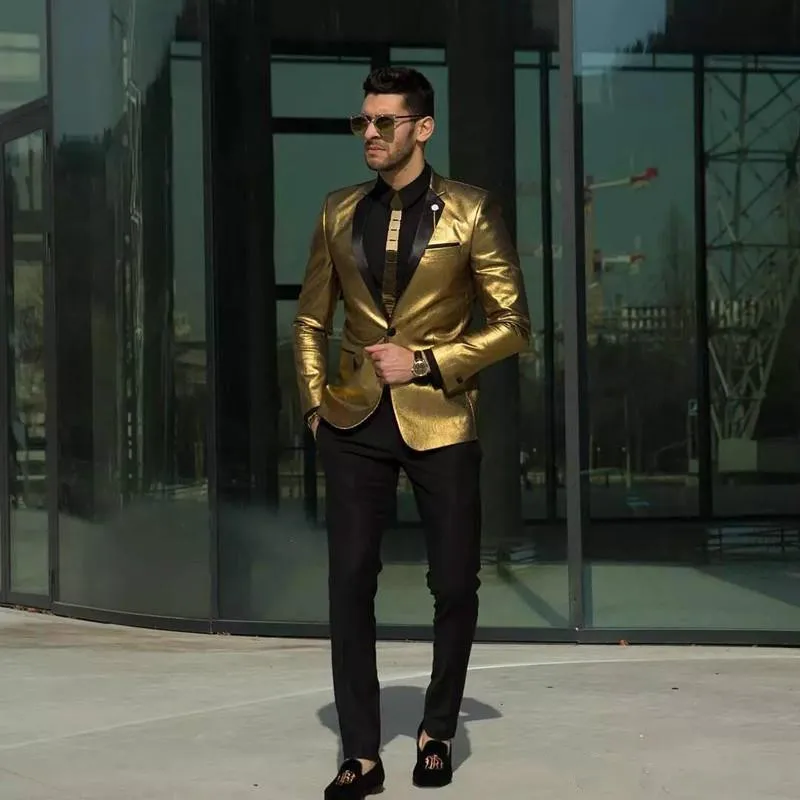 Свадебные костюмы золотистого цвета на заказ модные костюмы-смокинги для жениха